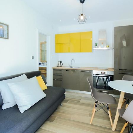Apartment Grey&Yellow Zadar Exteriör bild