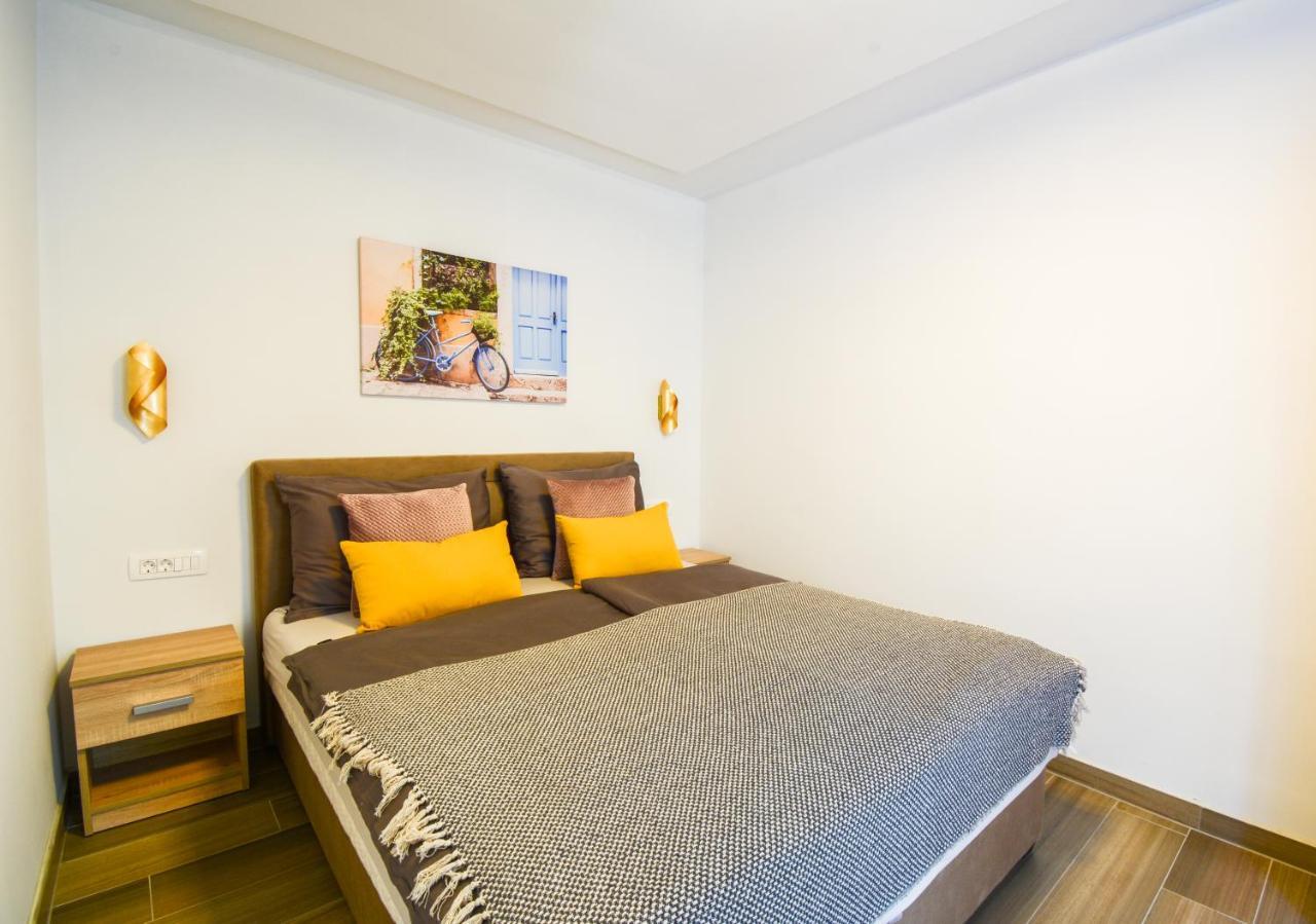 Apartment Grey&Yellow Zadar Exteriör bild